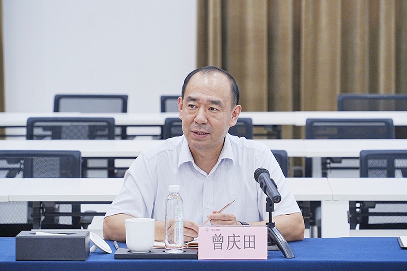 3曾庆田校长致辞.jpg